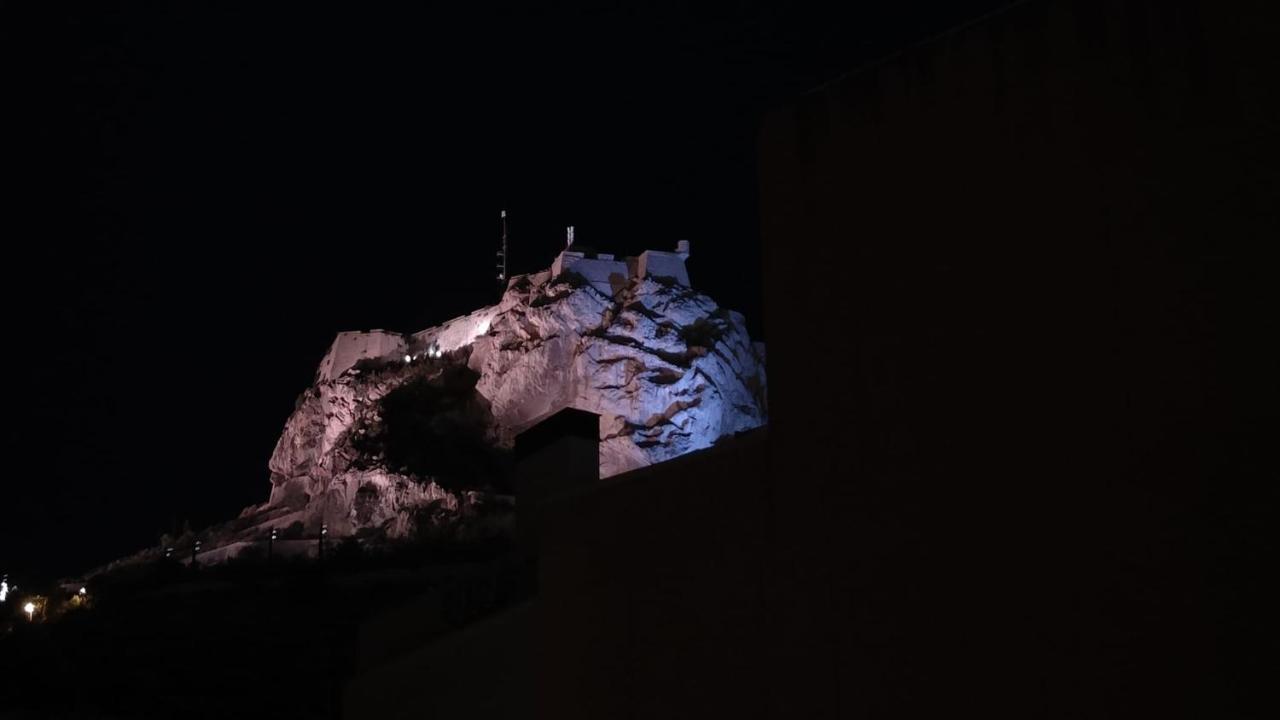 Palm Square - One Minute From The Sea! Apartment Alicante Luaran gambar