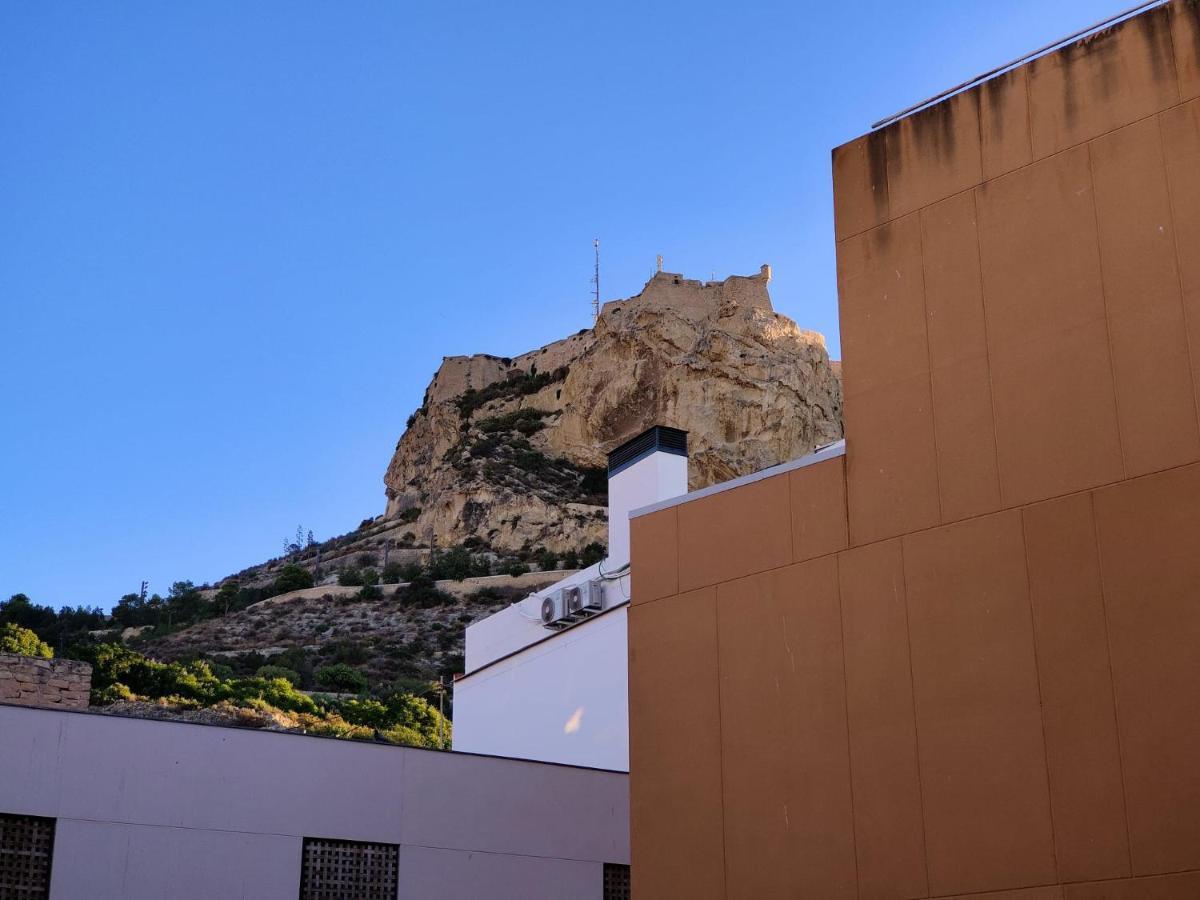 Palm Square - One Minute From The Sea! Apartment Alicante Luaran gambar